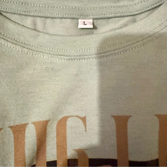 LOW START Golden Girls “Thug Life” Graphic Tee | Funny Meme Shirt | Size L - Picture 5 of 7